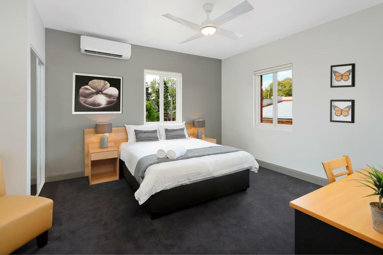 Kingsgrove Hotel Sydney Zewnętrze zdjęcie